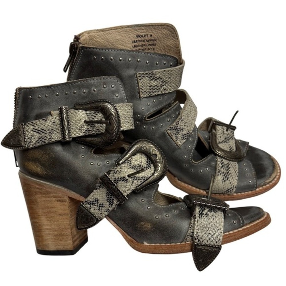 Freebird Boots Violet Studded Snakeskin Buckle Heeled Gladiator Sandals Size 9‎